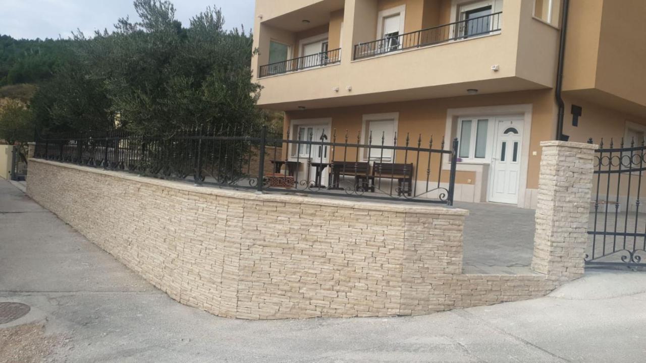 Ferdo 1 Hotel Makarska Exterior photo